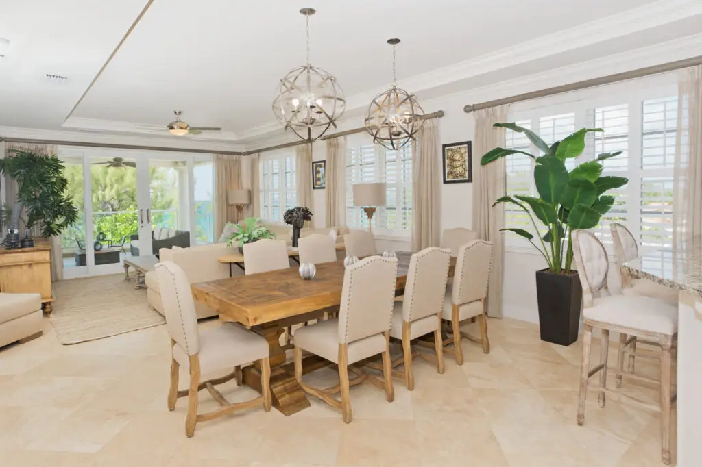 Beachfront luxury at Sea Breeze 8, Grand Cayman